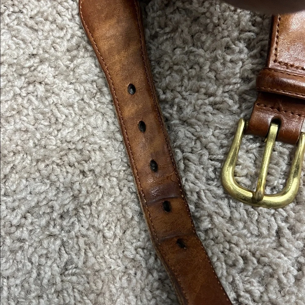 Coach Brown and Cream Leather Belt with Brass Buckle sz 36”